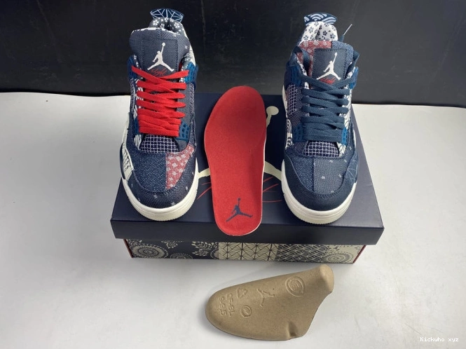 Jordan Sashiko CW0898-400 SE Air 4 Retro 0611